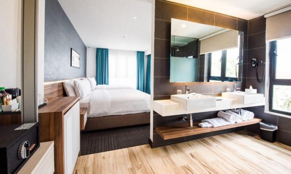 เดอะ สมิธ เฮาส์ Hotel ปันไตเจอนัง ภายนอก รูปภาพ
