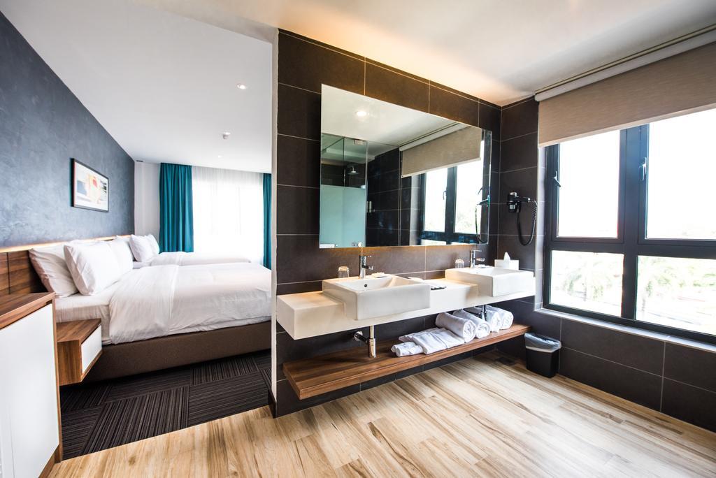 เดอะ สมิธ เฮาส์ Hotel ปันไตเจอนัง ภายนอก รูปภาพ